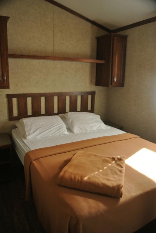 Sherkston Shores Beach Resort Порт Колборн Стая снимка